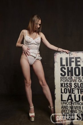 Увеличить фото интим фото Марта (6)